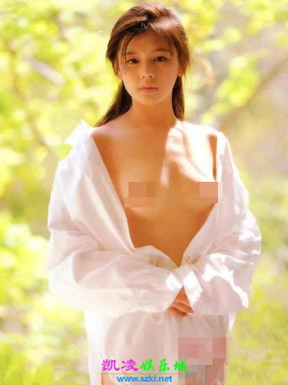 禁播写真:徐若瑄15岁全裸上镜身形圆润臀线曼妙
