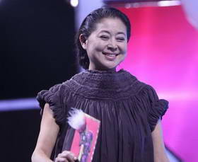当年的美女主持倪萍已成为我们的记忆。
