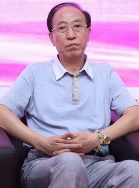 中国电视剧制作产业协会秘书长王鹏举