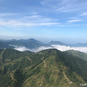组图:赵薇分享尼泊尔旅途美景