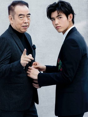 组图:陈凯歌与儿子合体拍大片 父亲有型儿子帅气